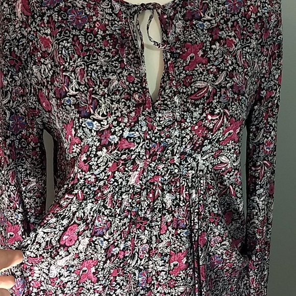 BCBGeneration boho style floral blouse, sz S. - Picture 3 of 7